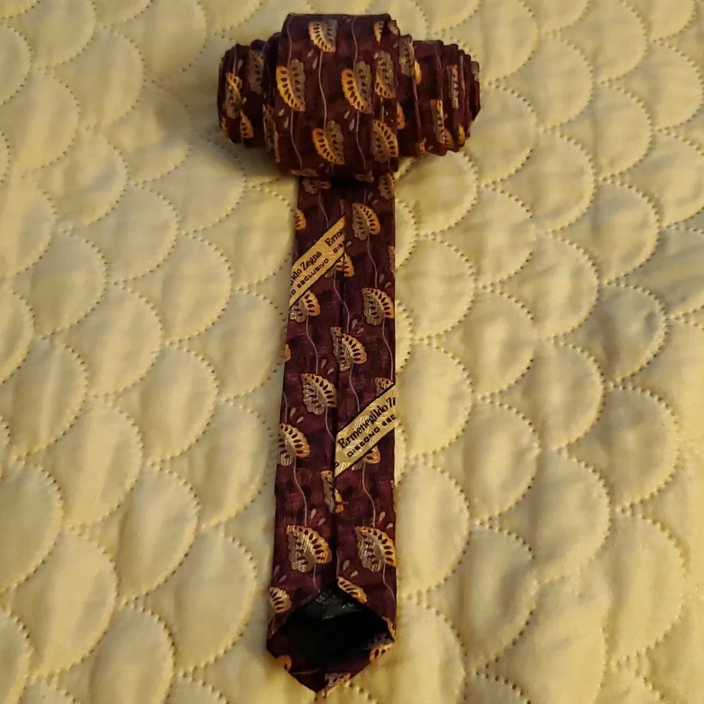 Necktie - Picture 3 of 3